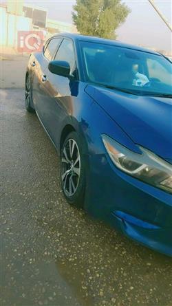 نيسان ماكسيما